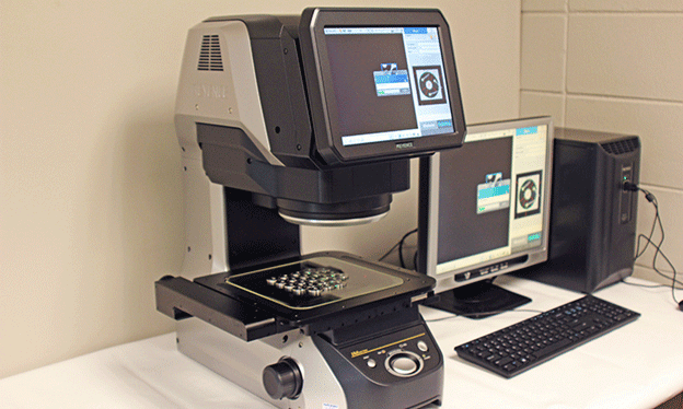 Keyence IM-7020 Automated Part Inspection System Keyence IM-7020 Automated Part Inspection System